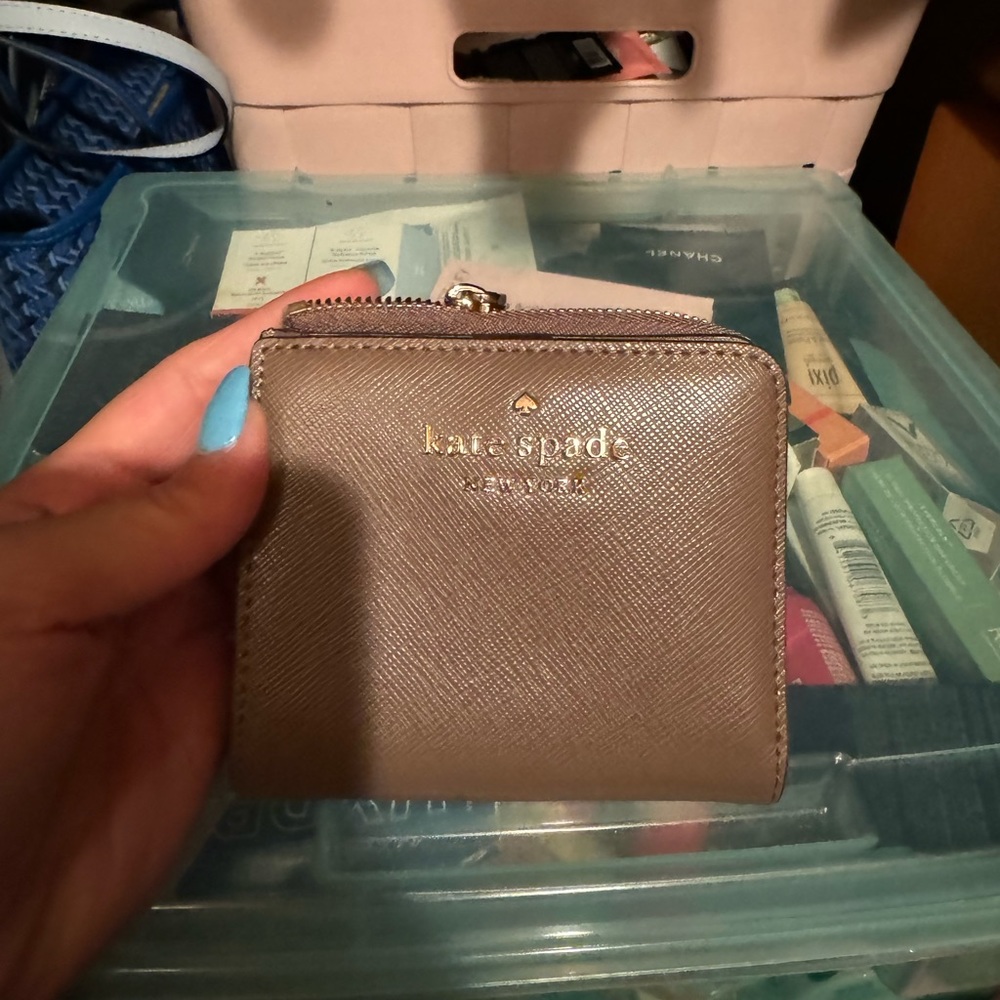 Kate spade small wallet taupe color